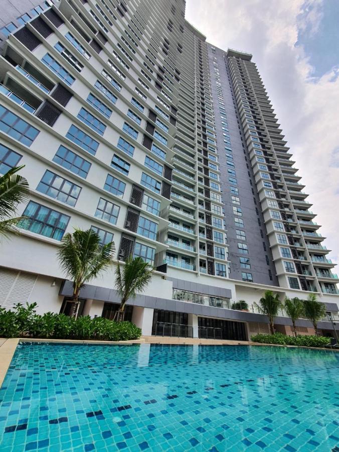 Mont Kiara 163 Mall Kuala Lumpur Ngoại thất bức ảnh